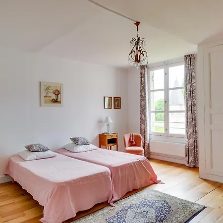 Pensión Chateau De Vidasse