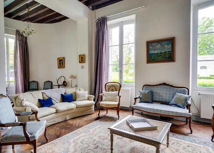 Chateau De Vidasse *